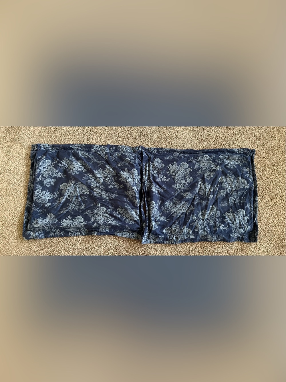 Lauren Ralph Lauren set of 2 navy blue floral pillowcases